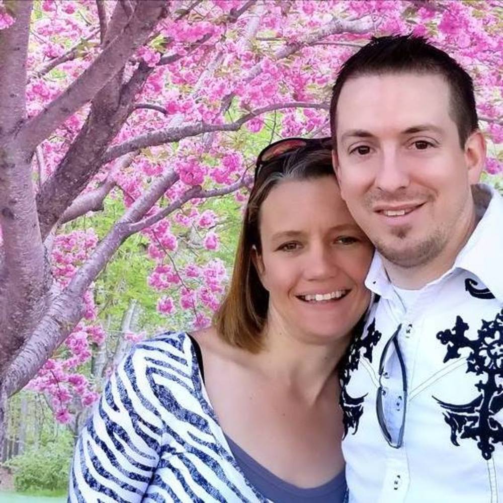 Meet your Posher, Lara